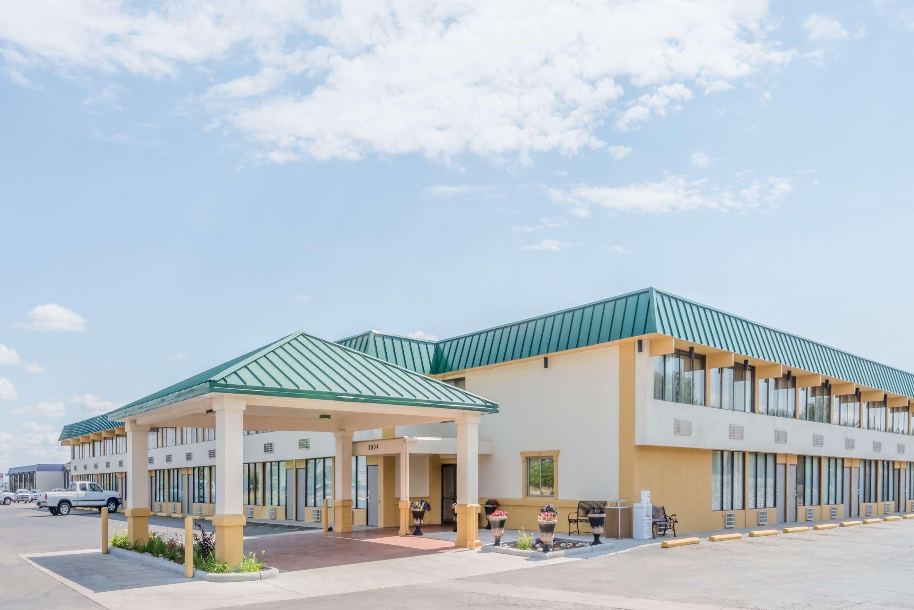 Howard Johnson By Wyndham Джиллетт Экстерьер фото